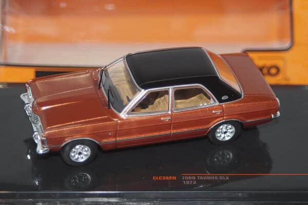 Ixo ford taunus glx 1973 diecast 1:43 clc392n