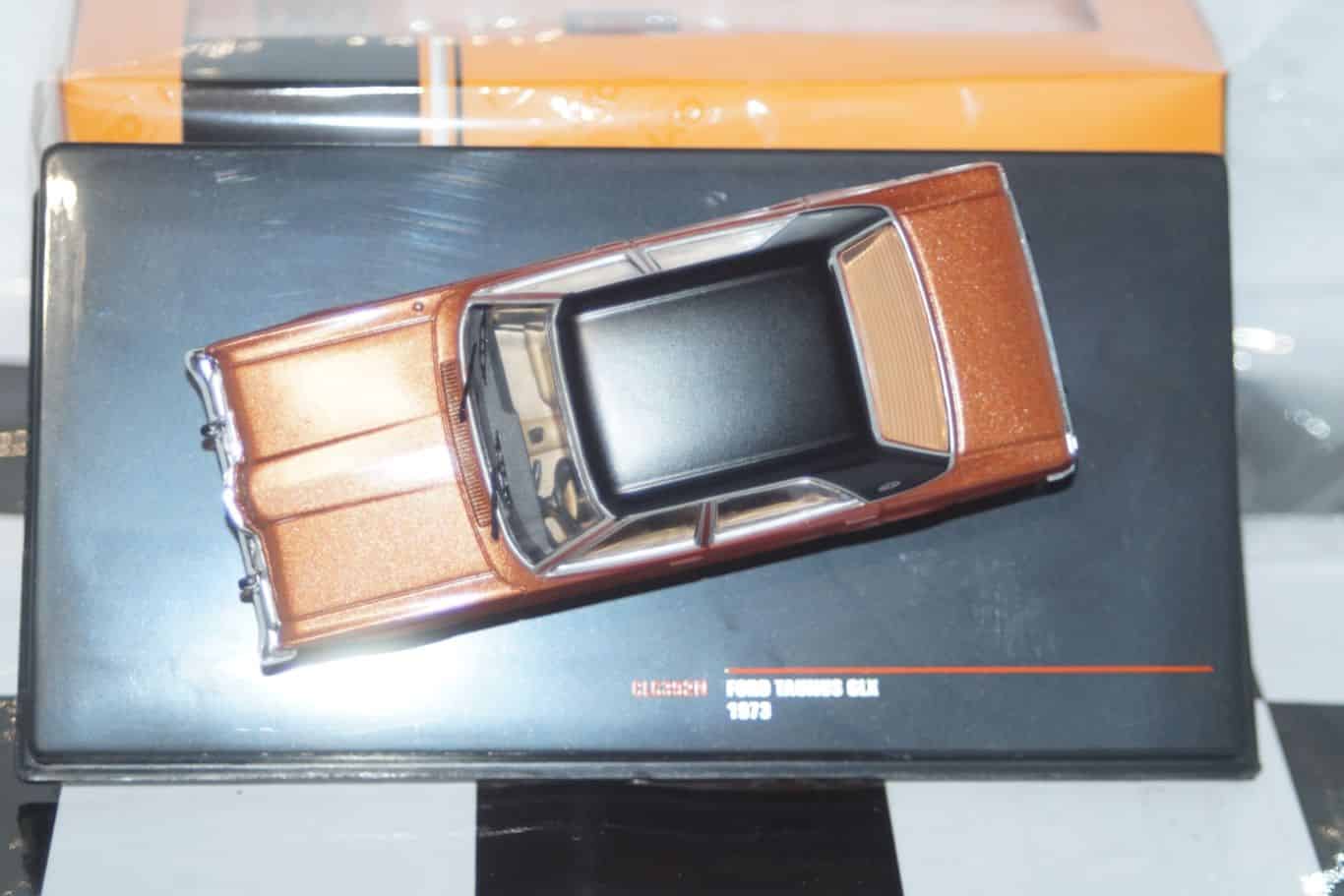 Ixo ford taunus glx 1973 diecast 1:43 clc392n