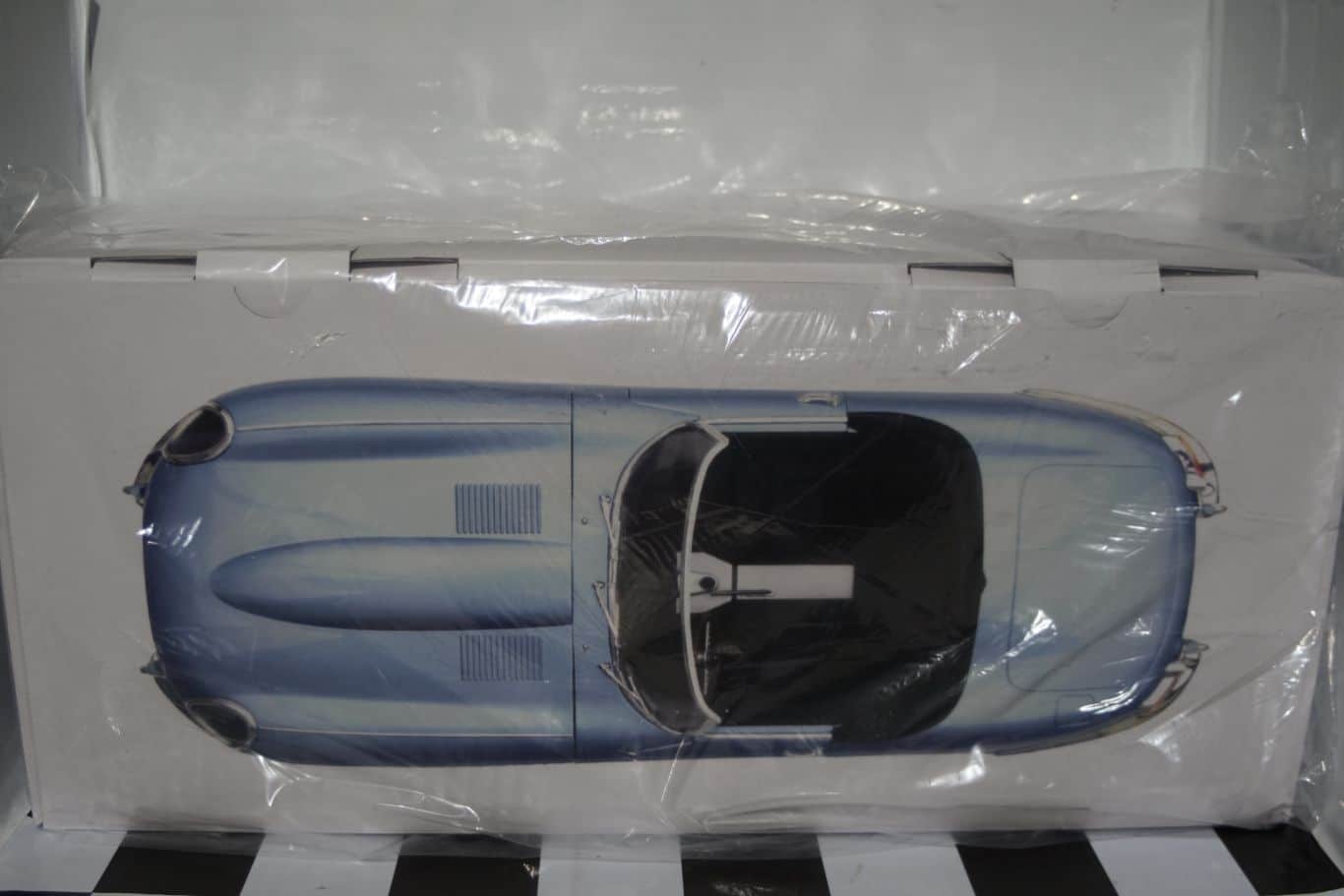 Norev jaguar e type cabriolet blue 1962 1:12 scale 122722