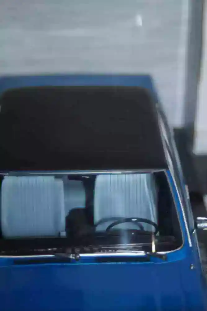 Model car group ford granada mk1 red/black mcg18393