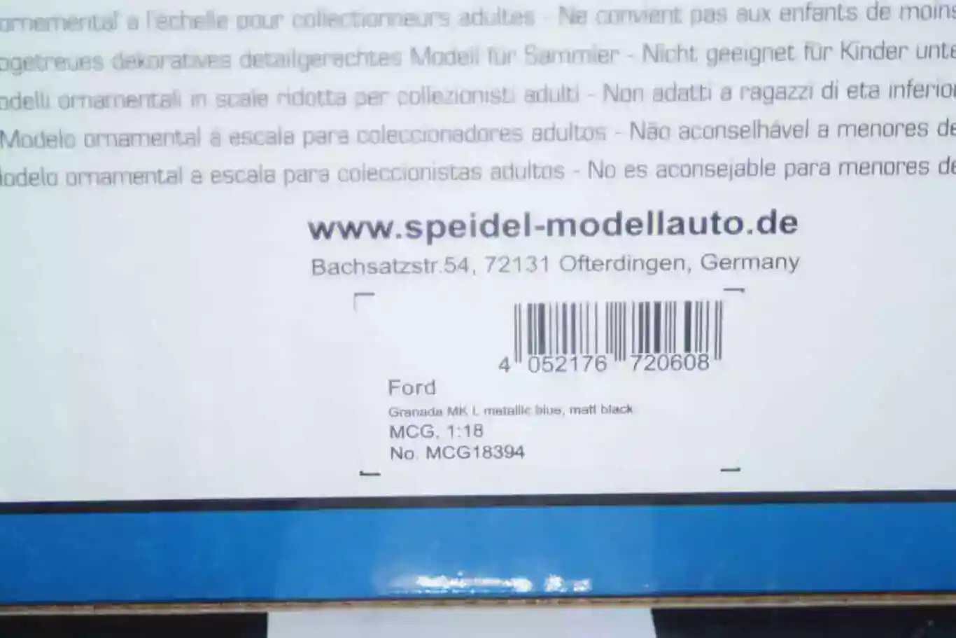 Model car group ford granada mk1 red/black mcg18393