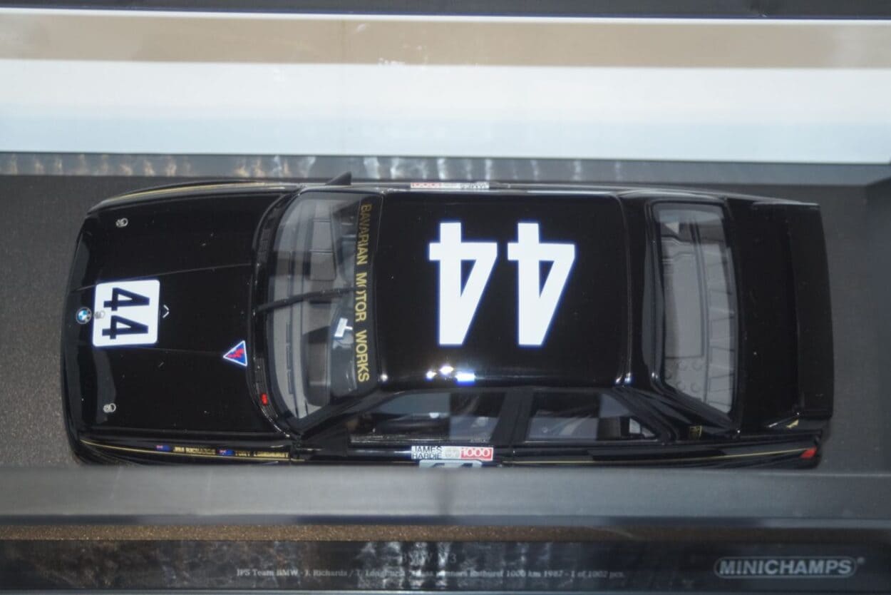 Minichamps bmw m3 bathurst 1000 km 1987 j.richards 1:18 155 872044