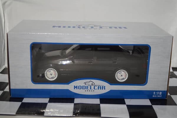 Model car group ford sierra sapphire cosworth grey mcg18306