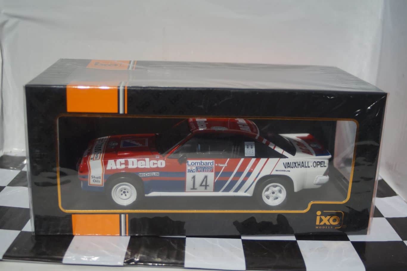 Ixo Opel Manta 400 RAC Rally 1985 1:18 18RMC098.20