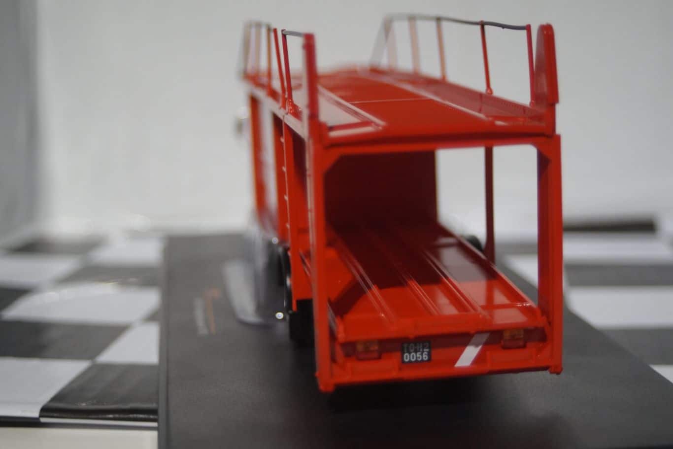 Ixo Fiat 673 Racing Transporter 1976 Lancia Italia 1:43 scale TRU037