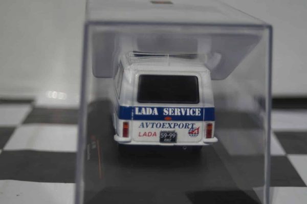 Ixo RAF-2203 AvtoExport Rally Assistance 1:43 scale RAC372X