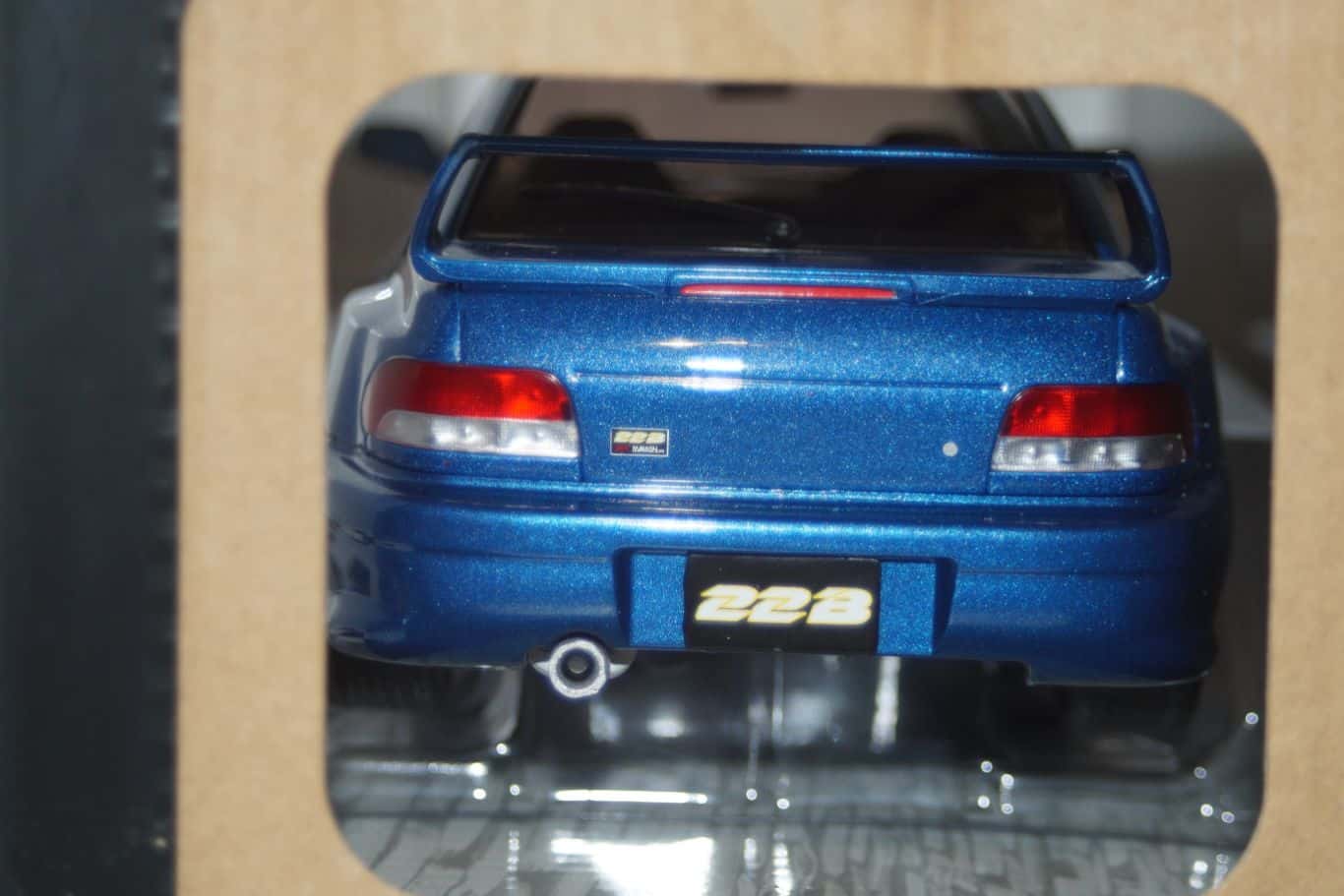Solido Subaru Impreza 22B 1998 1:18 Diecast S1807401