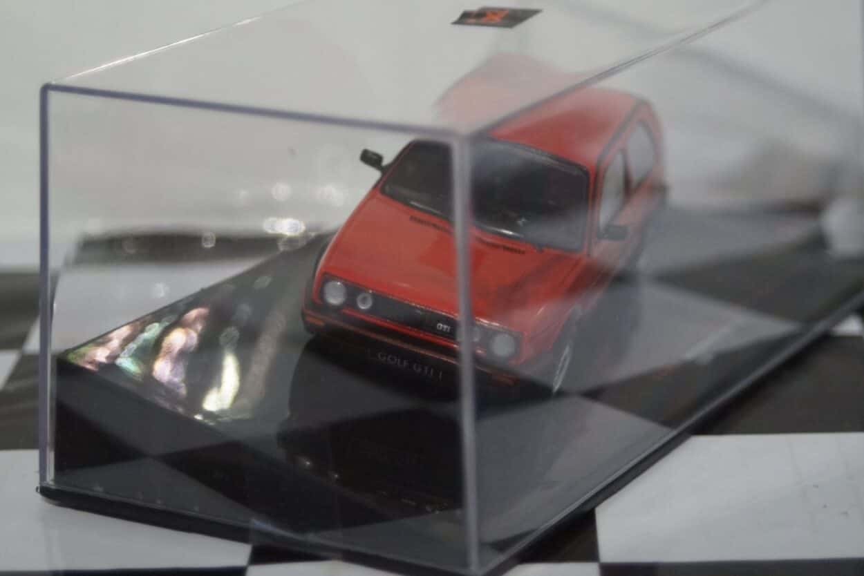 Ixo vw golf mk2 gti red diecast 1:43 clc408n