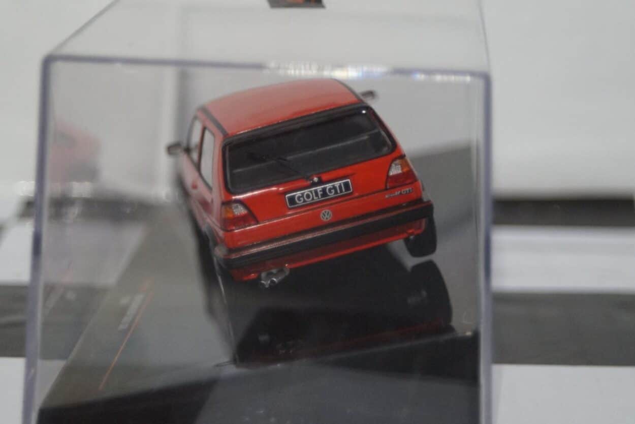 Ixo vw golf mk2 gti red diecast 1:43 clc408n