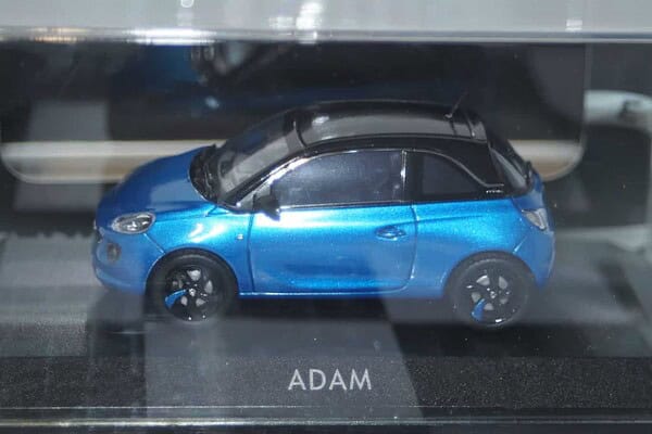 I Scale Opel Adam Blue 1:43 OC10927