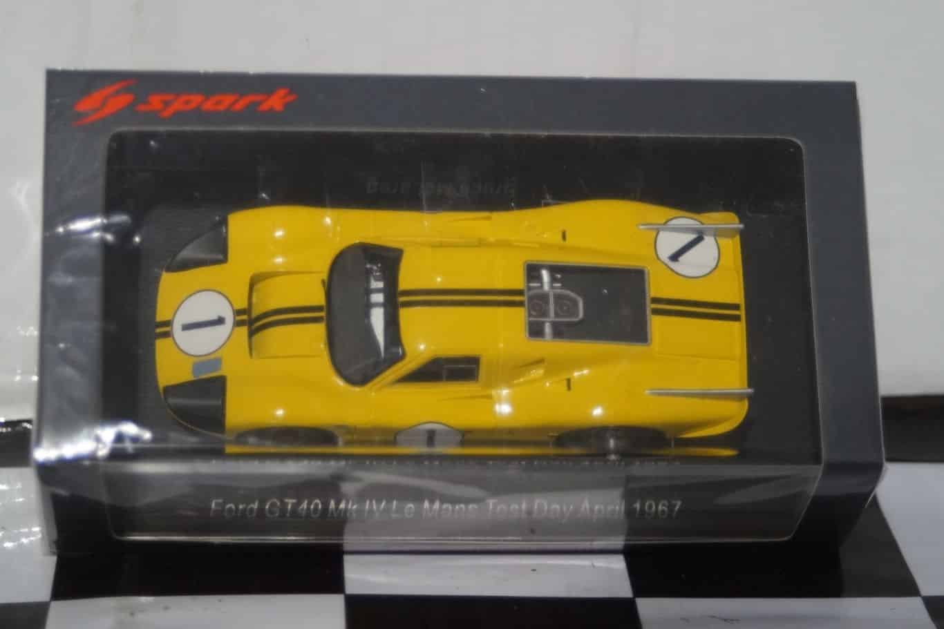 Spark ford gt40 mk4 24h le mans test day 1967 1:43 resin s4545
