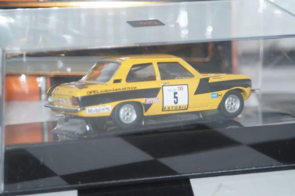 Ixo opel ascona a rally portugal 1974 opel team 1/43 rac383b