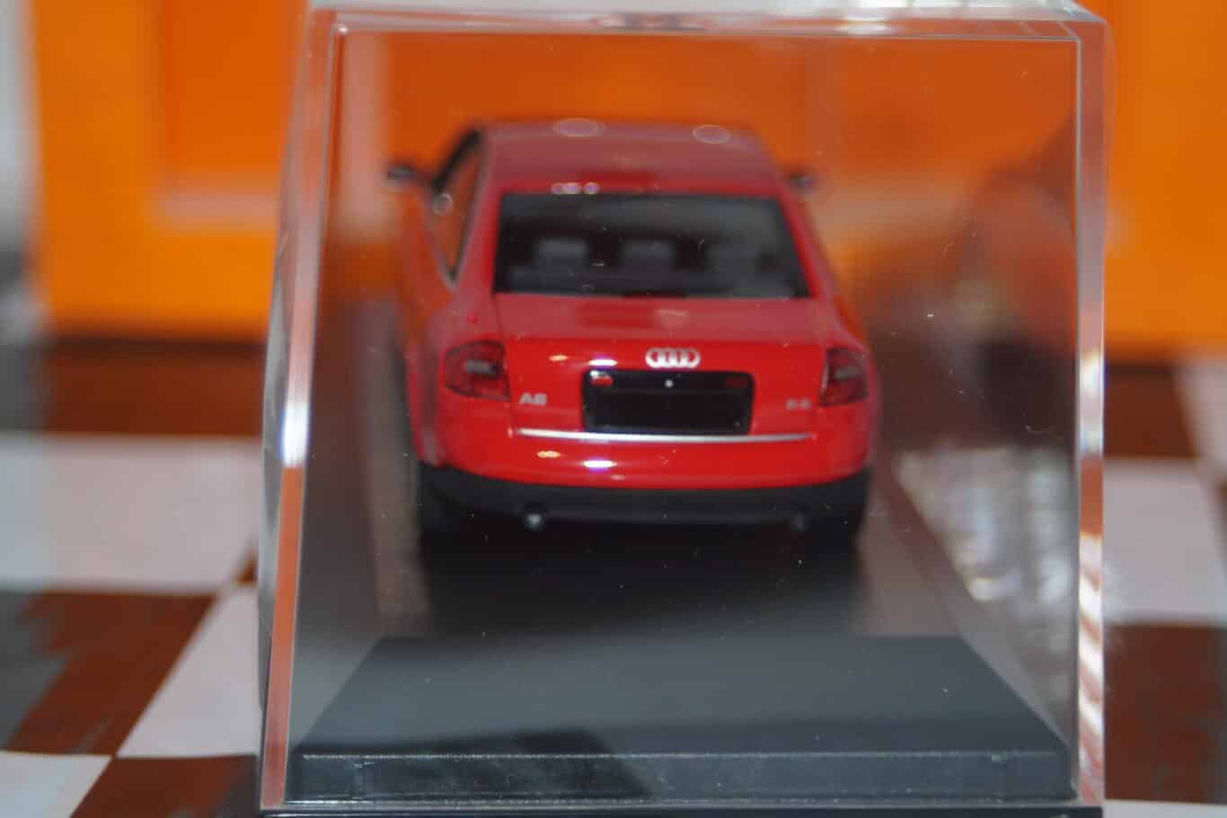 Maxichamps Audi A6 Red 1997 Minichamps 1:43 940 017100