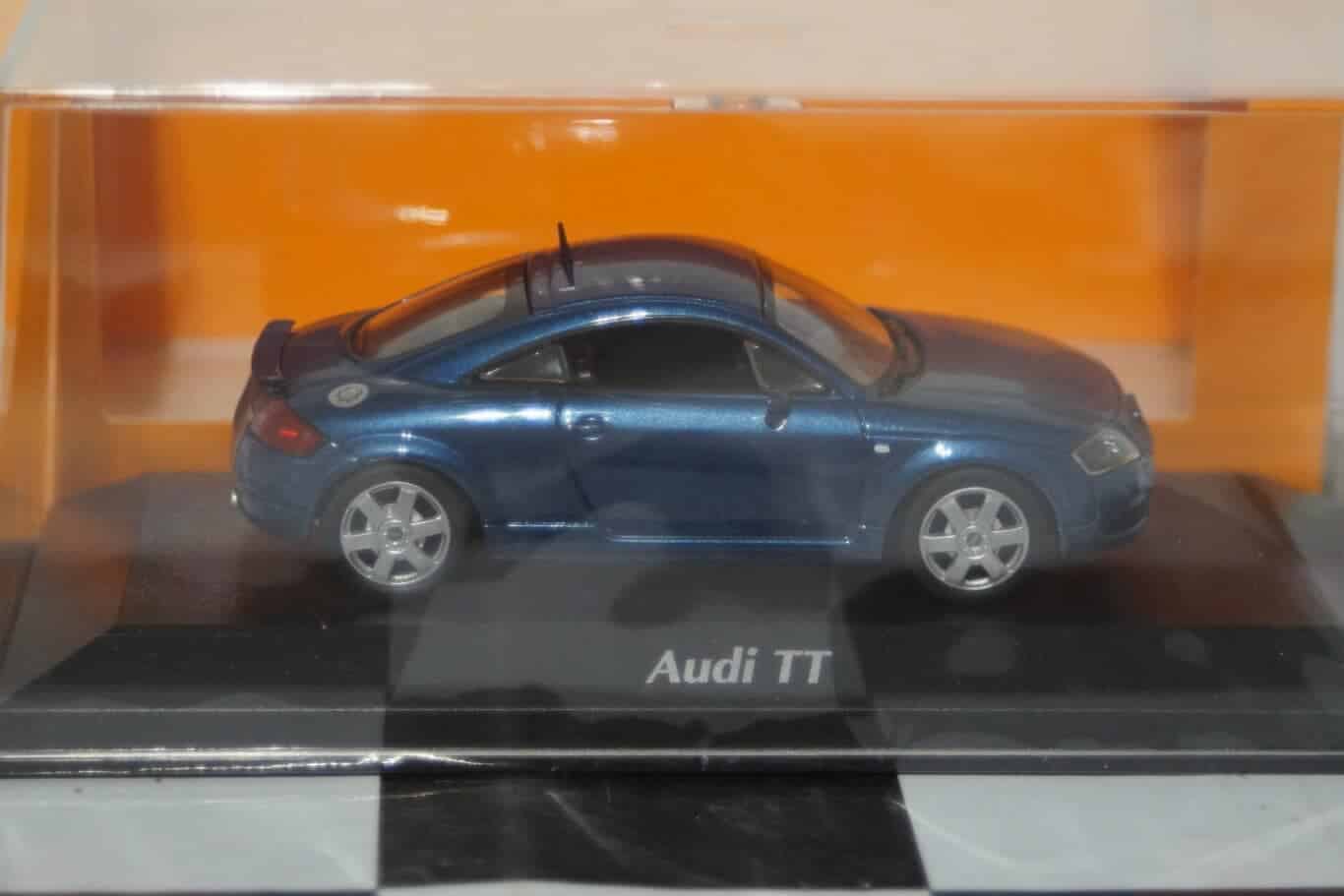 Maxichamps audi tt blue minichamps 1:43 940 017220