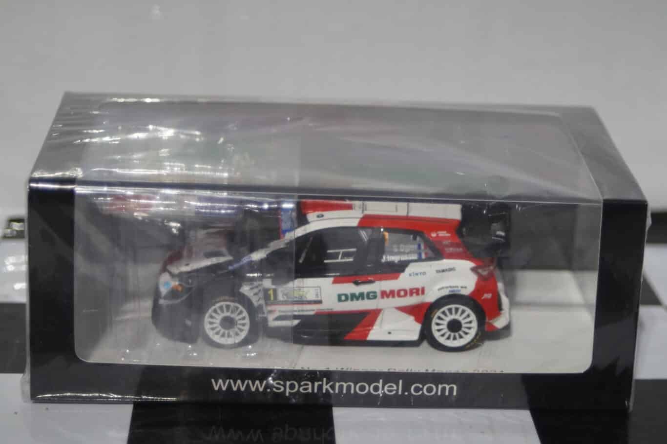 Spark toyota yaris wrc winner wrc champion 2021 s.ogier1:43 resin s6595