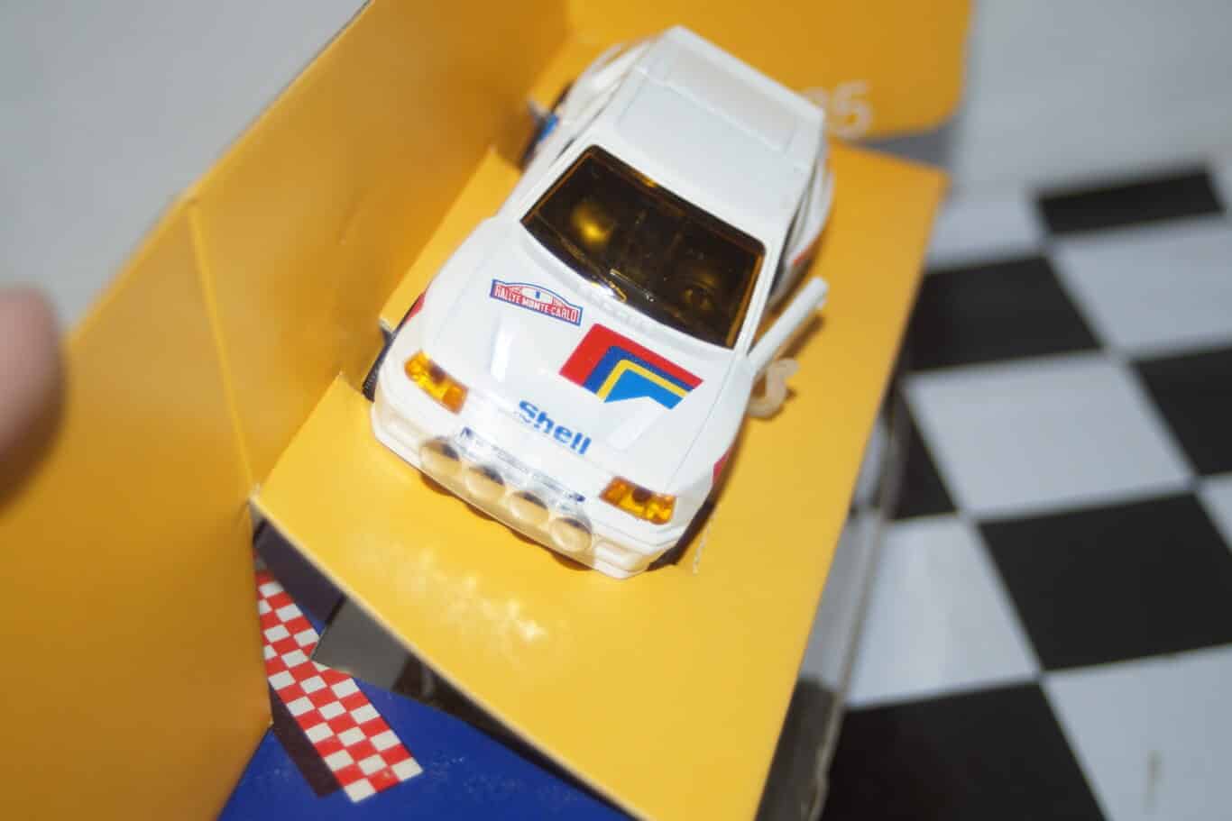 Corgi Peugeot 205 White Rally Car 1:36th C399/1