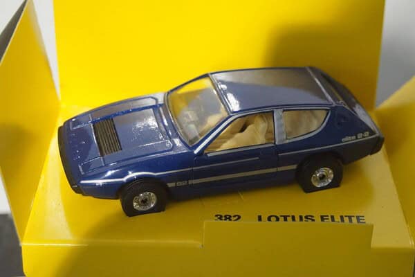 Corgi Lotus Elite Blue 1:36th 382