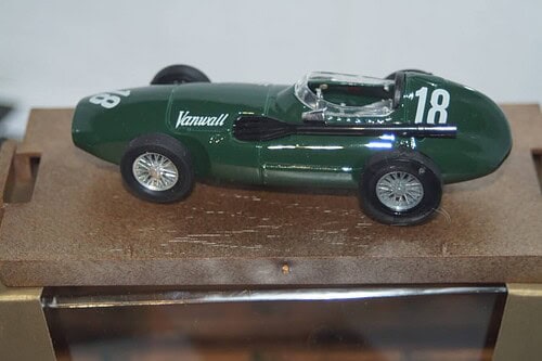 Brumm Vanwall F1 1957 Green R98