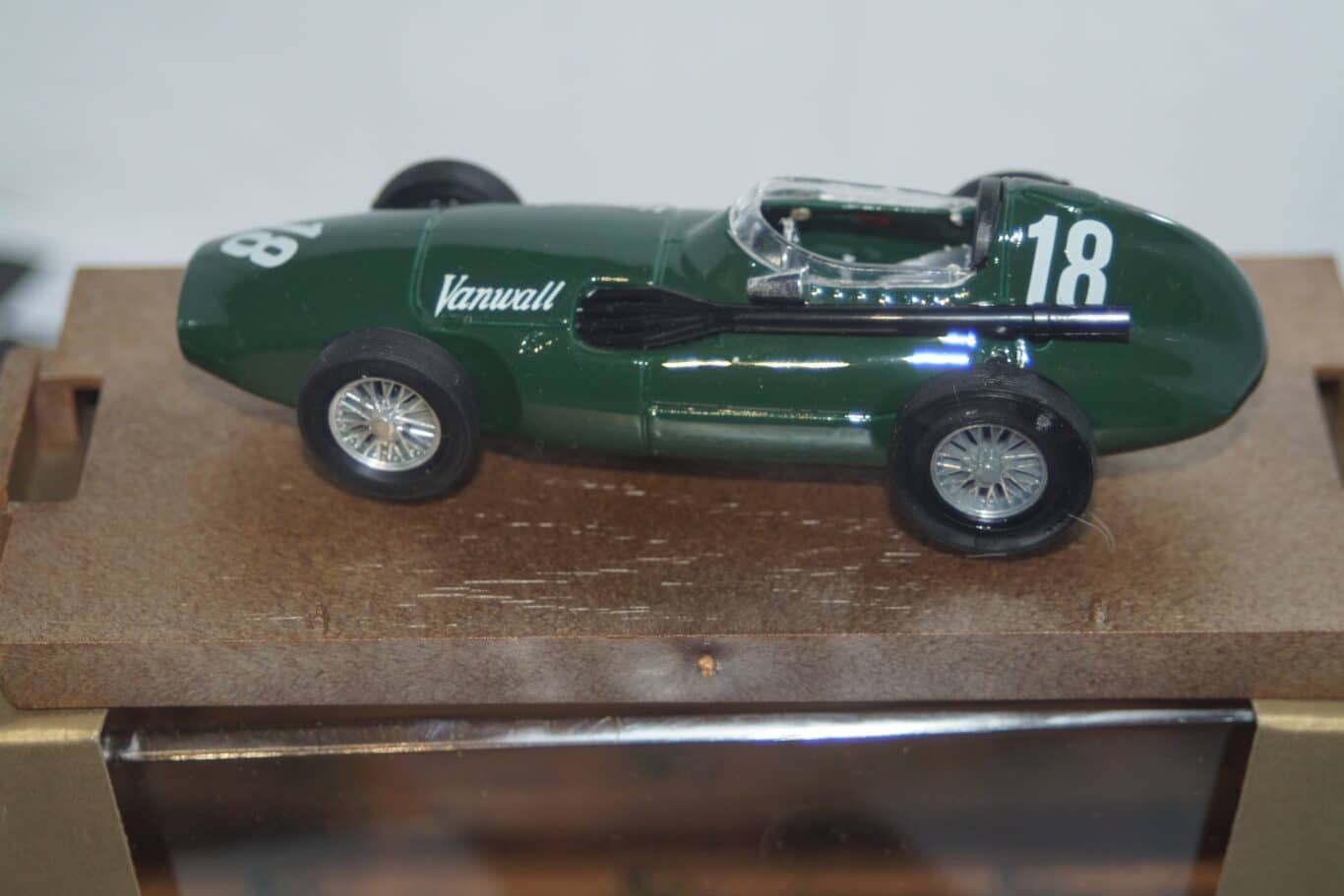 Brumm vanwall f1 1957 green r98