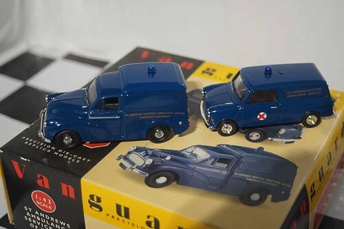St andrews ambulance van set blue st1002 vanguards 1/43 scale