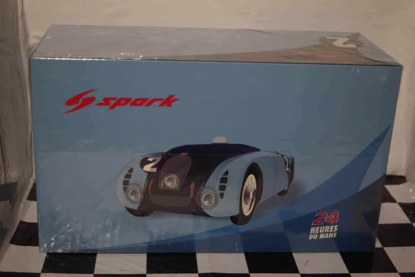 BUGATTI 57 G #2 Winner Le Mans 1937 18LM37 1:18 Spark Resin