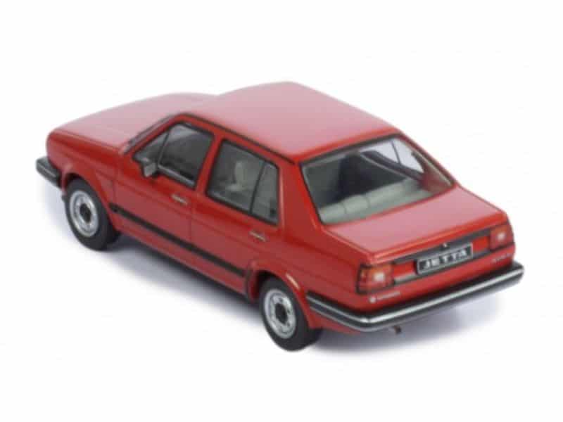 Ixo VW Jetta MK2 Red IXOCLC426N