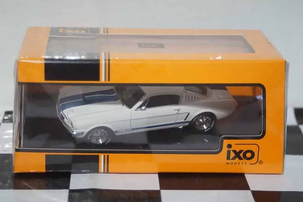 Ixo ford mustang shelby gt 350 1965 white/blue ixoclc438n