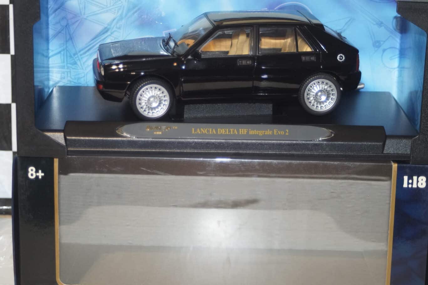 Ricko Lancia Delta HF intergrale Black 32113 1:18