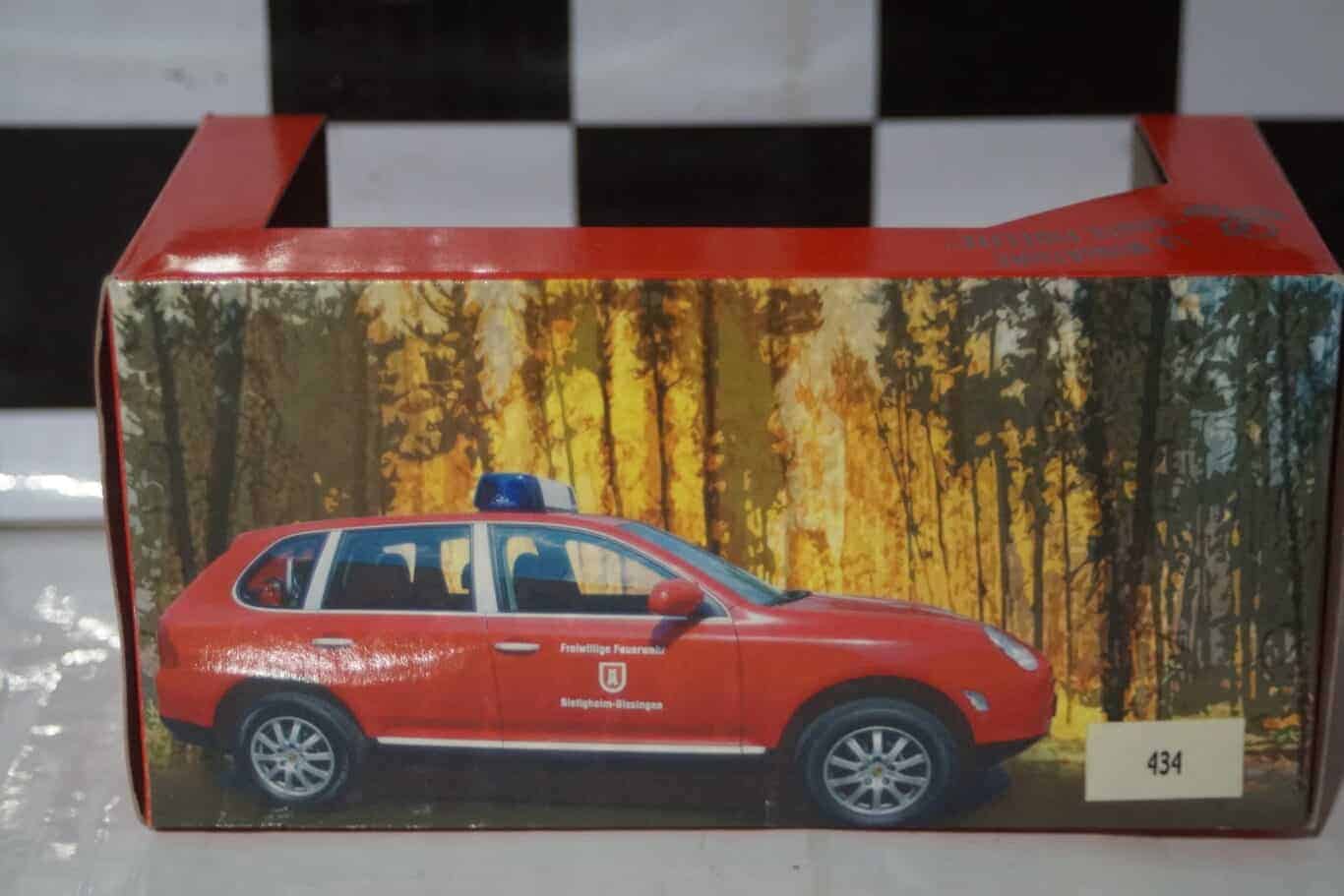 Norev Porsche Cayenne V6 Pompier Red Fire Car 1:43 Diecast