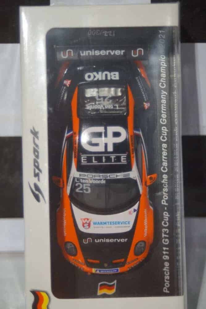 Spark porsche 911 gt3 cup no88 winner asia  1:43 resin s1906