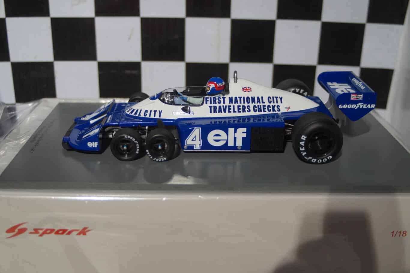 Spark Tyrell P34 No4 2nd Canadian GP 1977 Patrick Depailler 18S574 1/18 Resin