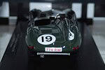 Cmr jaguar d-type winner 12 sebring no19 1955 cmr193 1:18