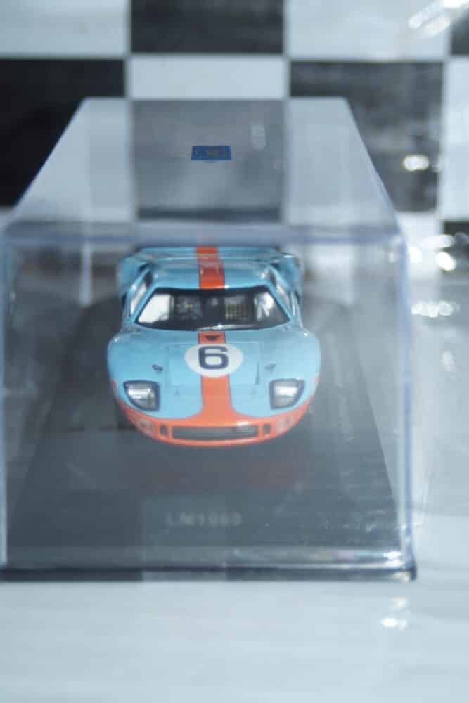 Ixo Ford GT 40 No6 winner LeMans 1969 J.Ickx Ref  LM1969 1:43