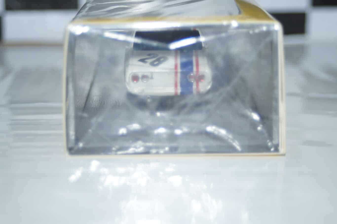 Spark mazda r100 m10a no28 24h spa 1969 m.katakura 1:43 resin sb491