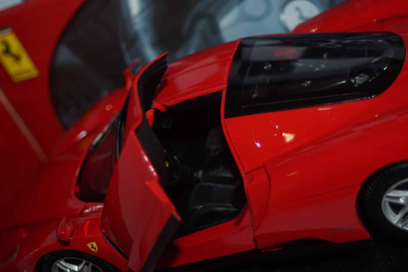 Hotwheels ferrari 599 gtb fiorano red 1:18th p4398