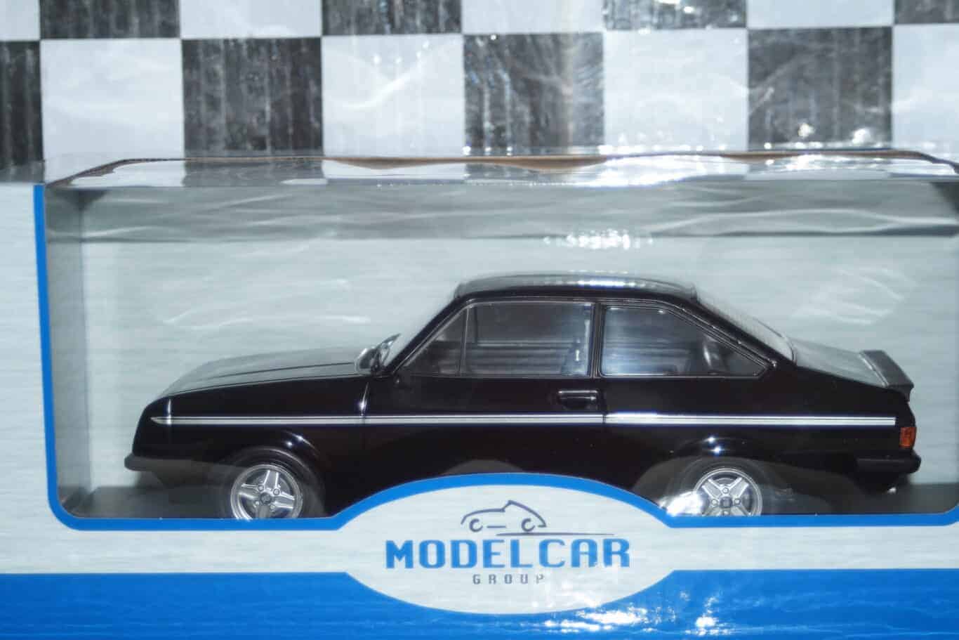 Model car group ford escort mk2 rs2000 black mcg18405