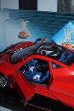 Solido pagani zonda red 1:18 diecast 8172