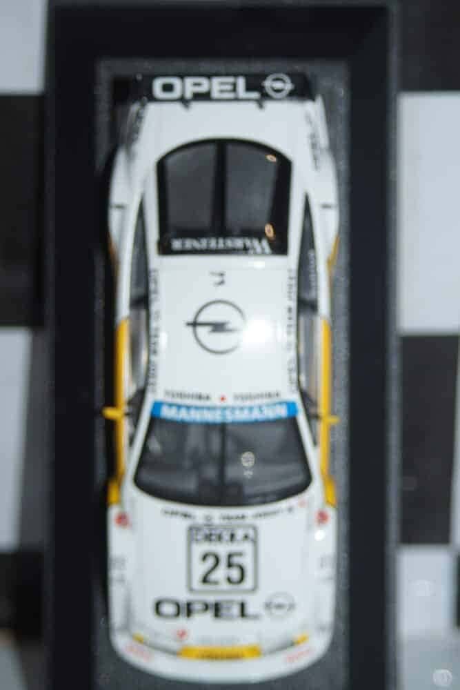 Minichamps opel calibra v6 4x4 1996 m.sekiya 430 964374