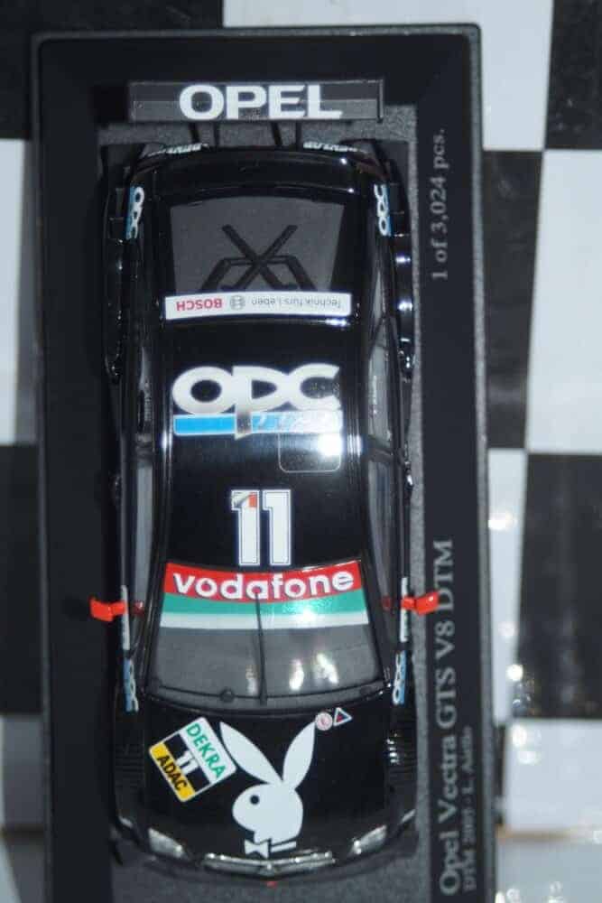 Minichamps opel vectra gts v8 aiello 400 054611