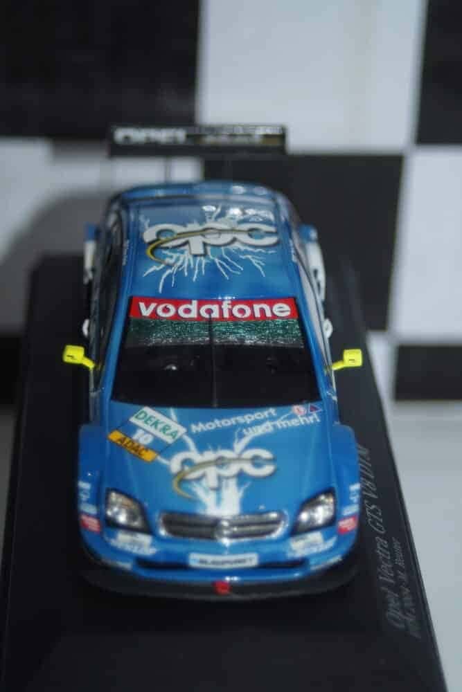 Minichamps opel vectra gts v8 dumbreck 400 044414