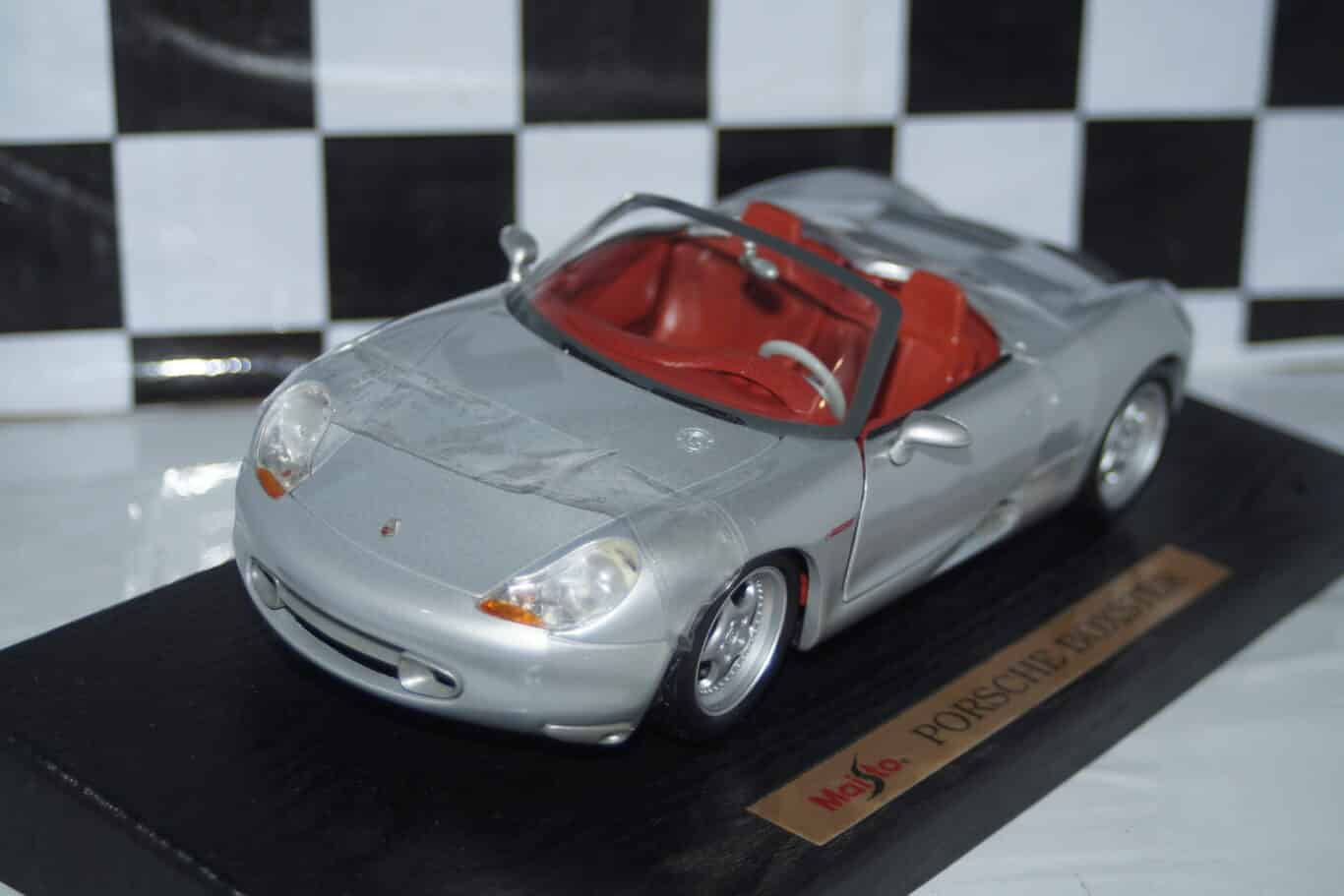 Maisto porsche boxster 1:18 diecast ref 32814 silver edition