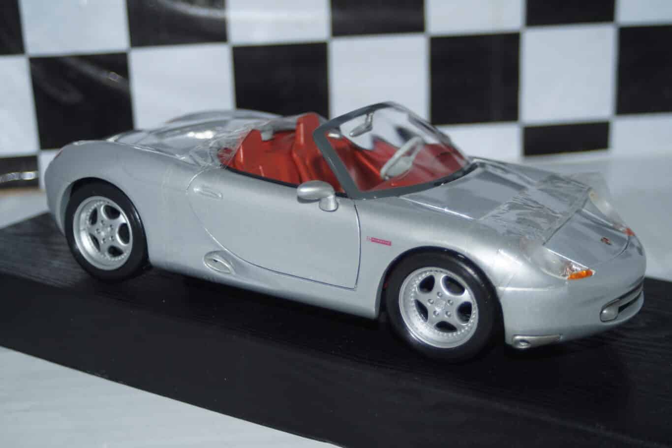 Maisto porsche boxster 1:18 diecast ref 32814 silver edition
