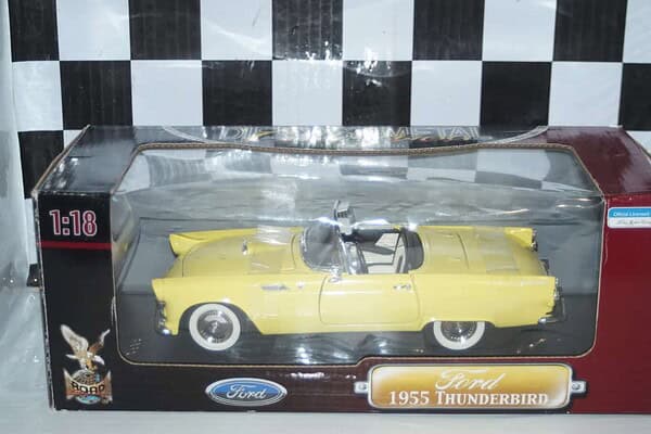 ROAD SIGNATURE VW Beetle 1967 Ref 92078 1:18TH