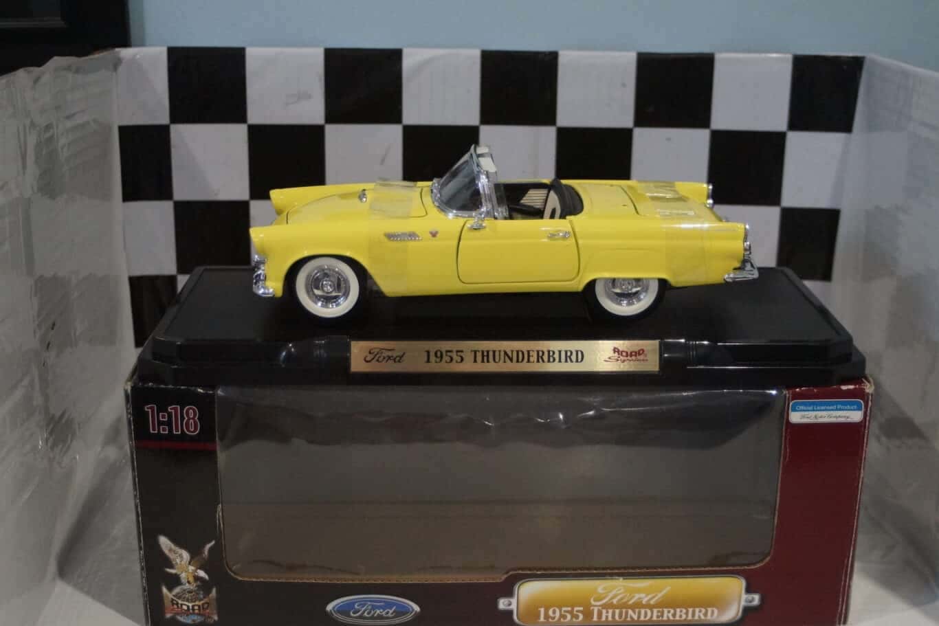 ROAD SIGNATURE VW Beetle 1967 Ref 92078 1:18TH