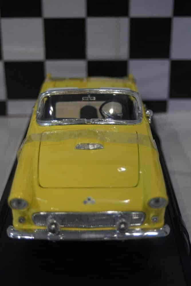 ROAD SIGNATURE VW Beetle 1967 Ref 92078 1:18TH