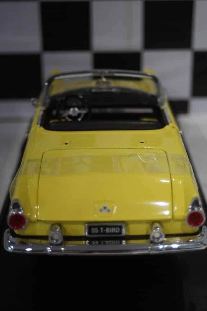 ROAD SIGNATURE VW Beetle 1967 Ref 92078 1:18TH