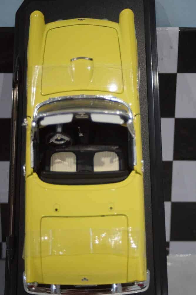ROAD SIGNATURE VW Beetle 1967 Ref 92078 1:18TH