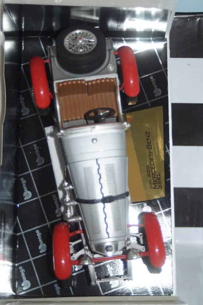 Burago mercedes benz sskl 1931 1:18 scale ref 3002