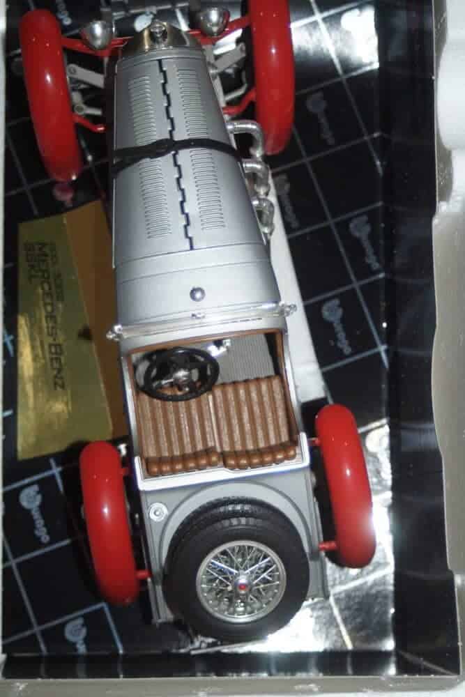 Burago mercedes benz sskl 1931 1:18 scale ref 3002