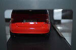 Maisto mercedes benz a-class 1997 in red 1:18 diecast 31841